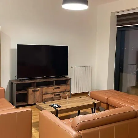 Luxury Waterfront Floor With An Amazing View בלגרד