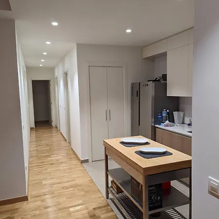 Luxury Waterfront Floor With An Amazing View דירה *