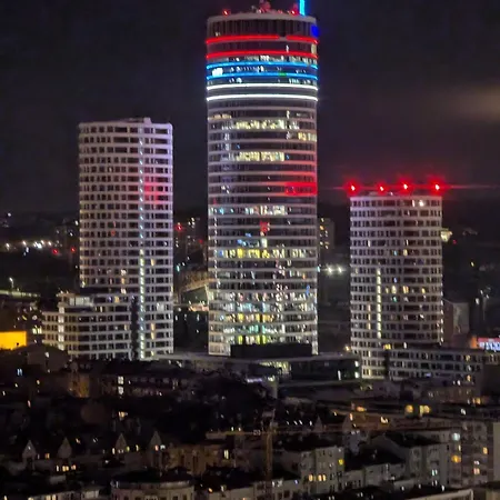 Luxury Waterfront Floor With An Amazing View דירה בלגרד